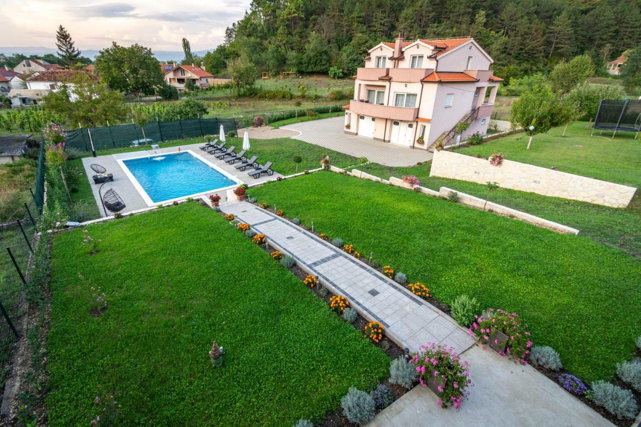 Green Paradise Estate Trilj Exterior photo
