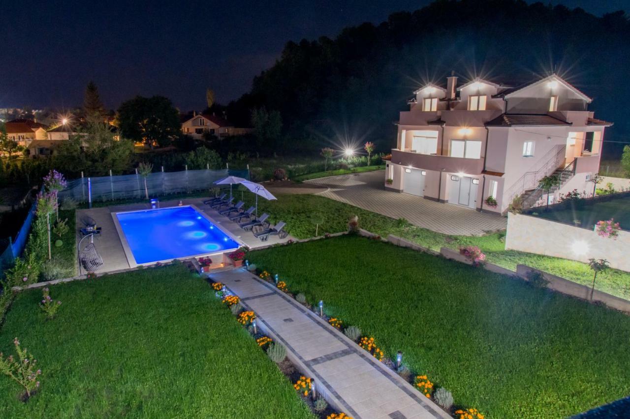 Green Paradise Estate Trilj Exterior photo